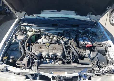 1995 Ford Escort Lx/Sport z USA, uszkodzony, nr VIN 3FASP13J7SR171562